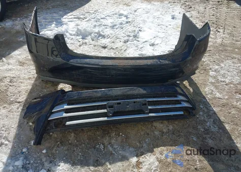 2019 Toyota Highlander Le from USA, damaged, VIN 5TDBZRFH2KS980637